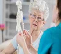 درمان پوکی استخوان در سالمندان