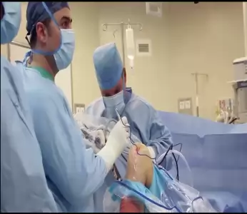 عمل جراحی زانو