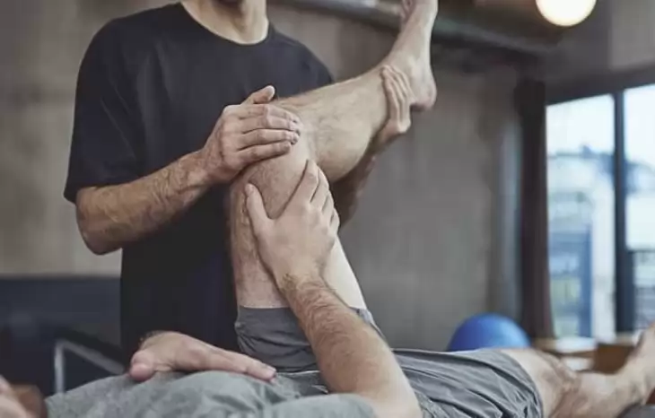 همه چیز در مورد پیچ خوردگی زانو