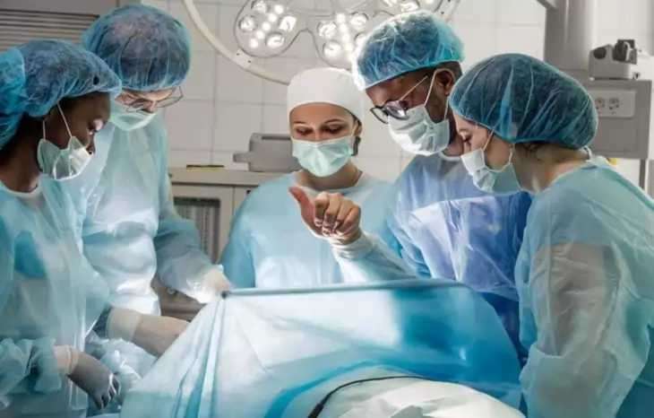 با ویژگی بهترین جراح زانوی ضربدری بیشتر آشنا شوید